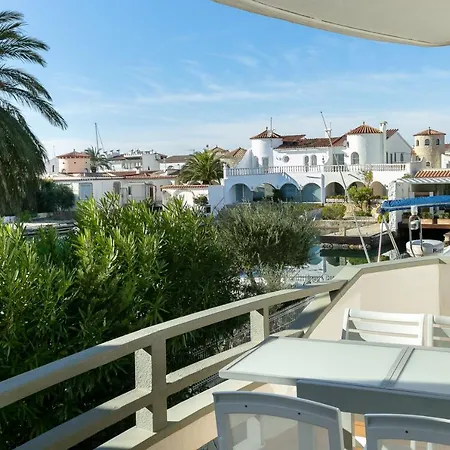 Holiday home Cargols De Mar Empuriabrava